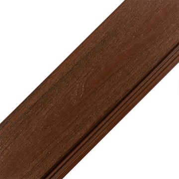 Šukuota kompozitinė fasado lenta Premium Redwood – 2,9 m