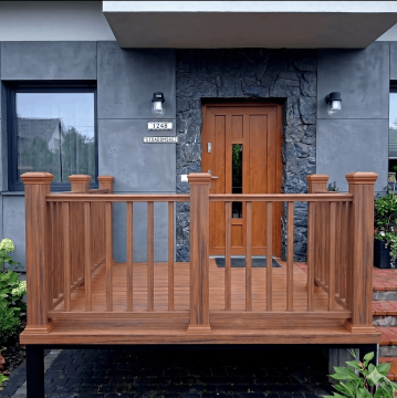 Kompozitiniai turėklai Teak – 8 baliustrados – 157 x 113 cm (2 stulpeliai)