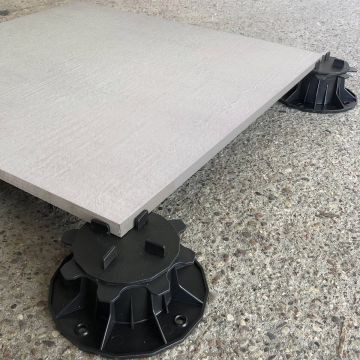 Akmens masės terasinė plytelė Concrete Light Gray 60x60x2 cm