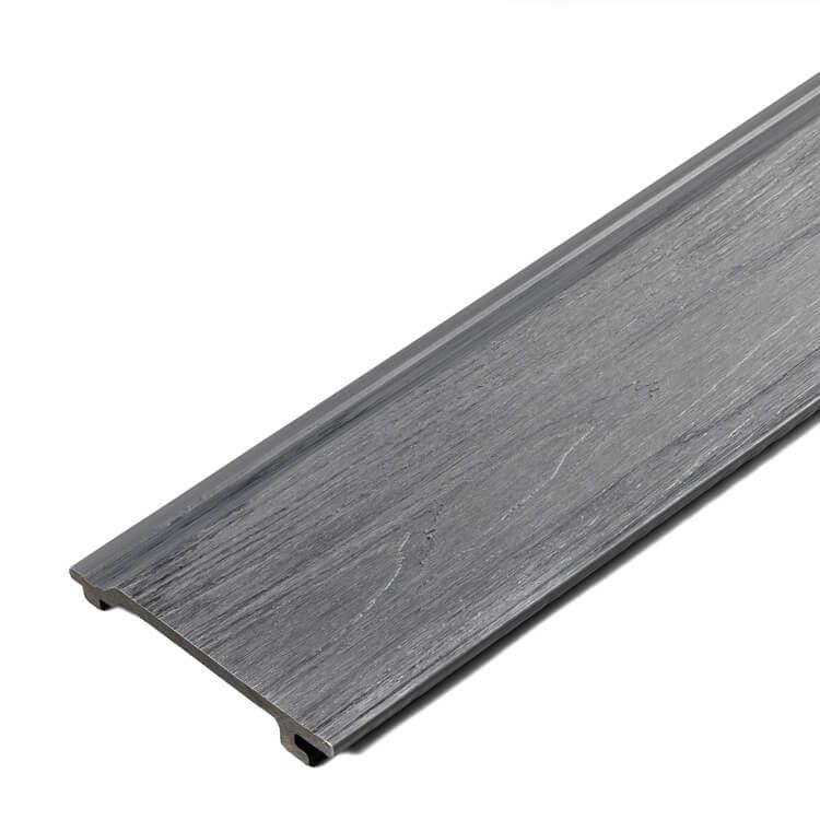 Deska Elewacyjna Kompozytowa Szczotkowana Premium Gray – dł. 2,9 m Deska Elewacyjna Kompozytowa Szczotkowana Premium Gray – dł. 2,9 m