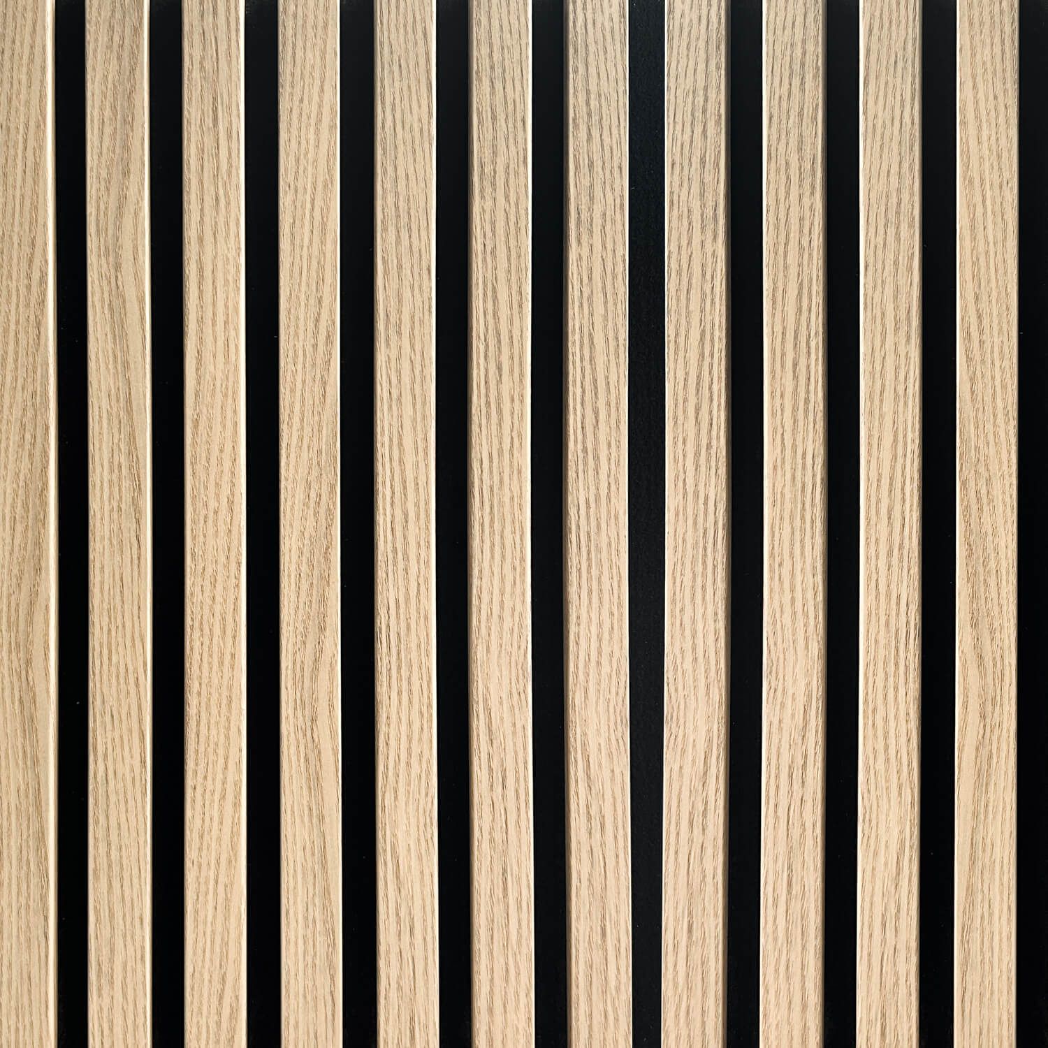 Lamele ścienne akustyczne na filcu Dąb Jasny 2,1 x 30,5 cm – dł. 2,7 m Lamele ścienne akustyczne na filcu Dąb Jasny 2,1 x 30,5 cm – dł. 2,7 m