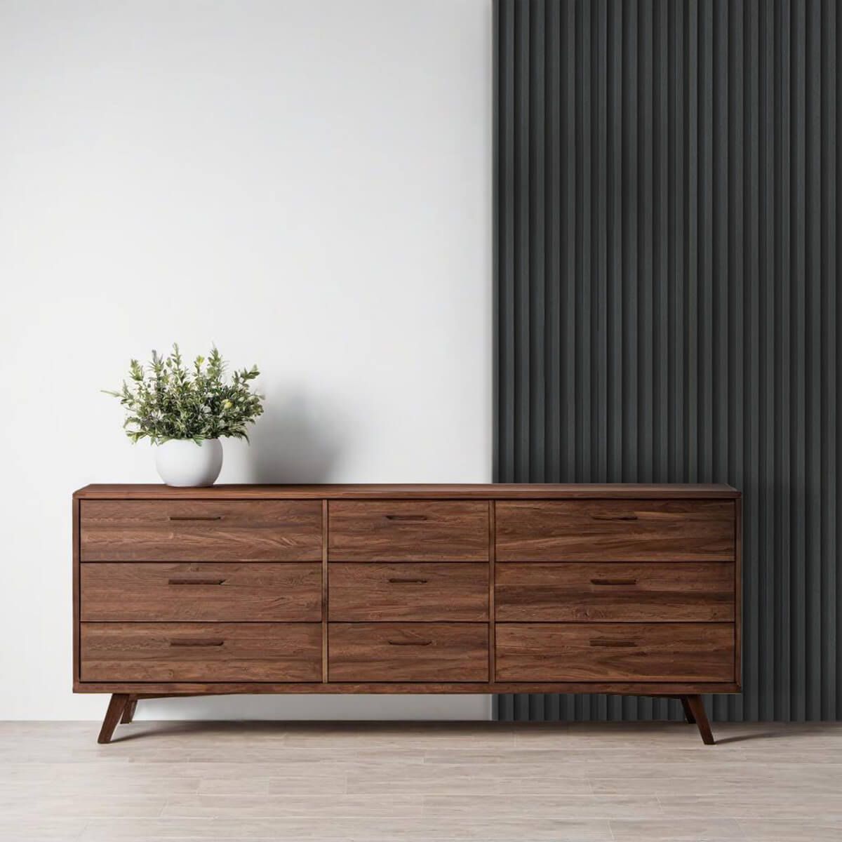 Lamele Ścienne Dekoracyjne Grafit 2,4 x 16,8 cm – dł. 2,7 m Lamele Ścienne Dekoracyjne Grafit 2,4 x 16,8 cm – dł. 2,7 m
