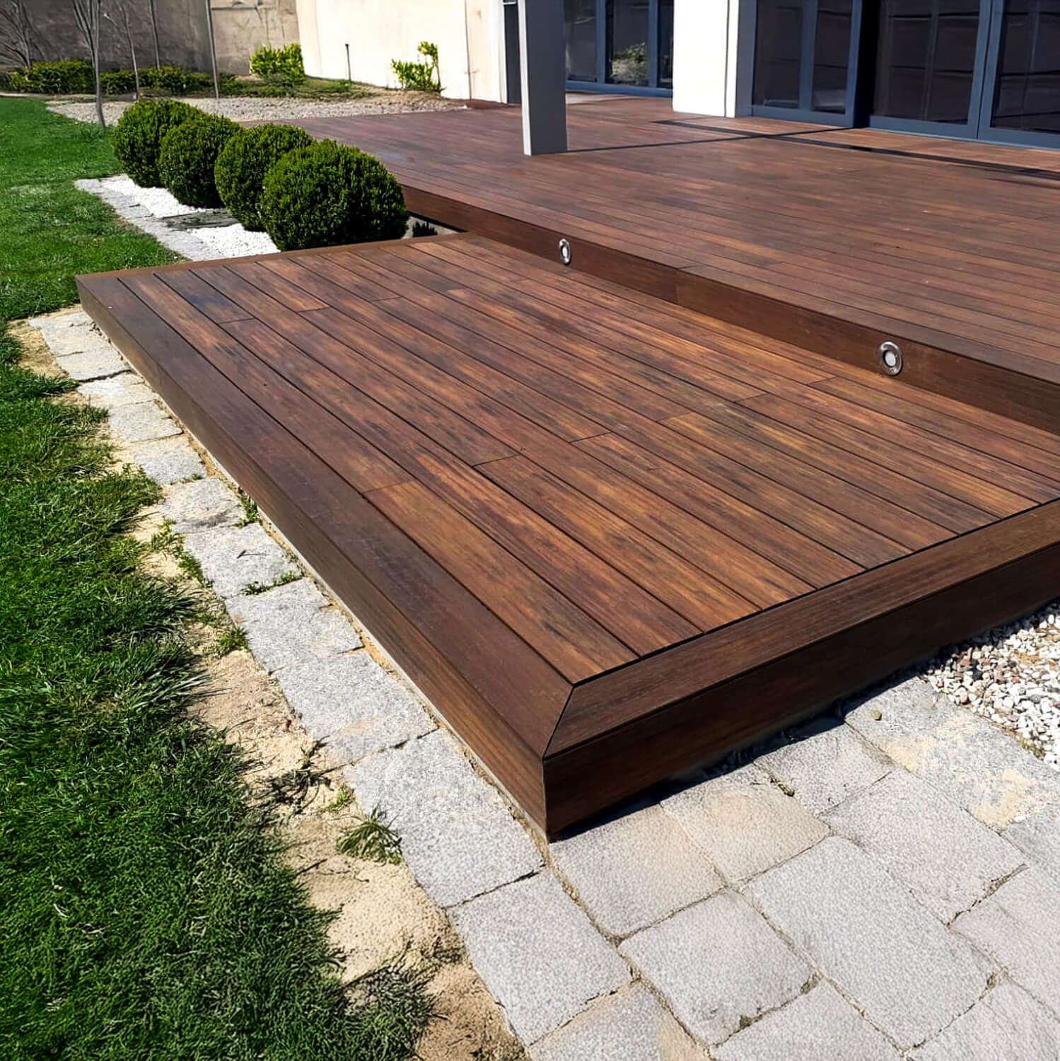Deska Tarasowa Kompozytowa Premium Teak / Redwood – dł. 4 m Deska Tarasowa Kompozytowa Premium Teak / Redwood – dł. 4 m