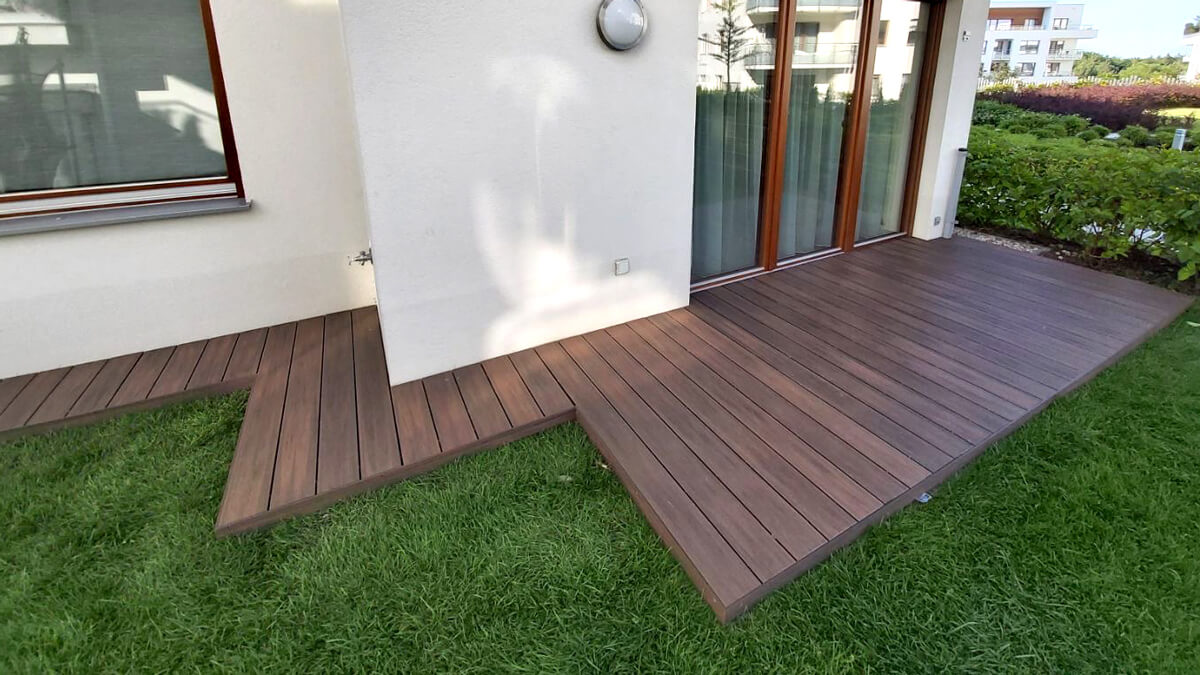 Terasa iš Premium Redwood kompozitinės terasinės lentos