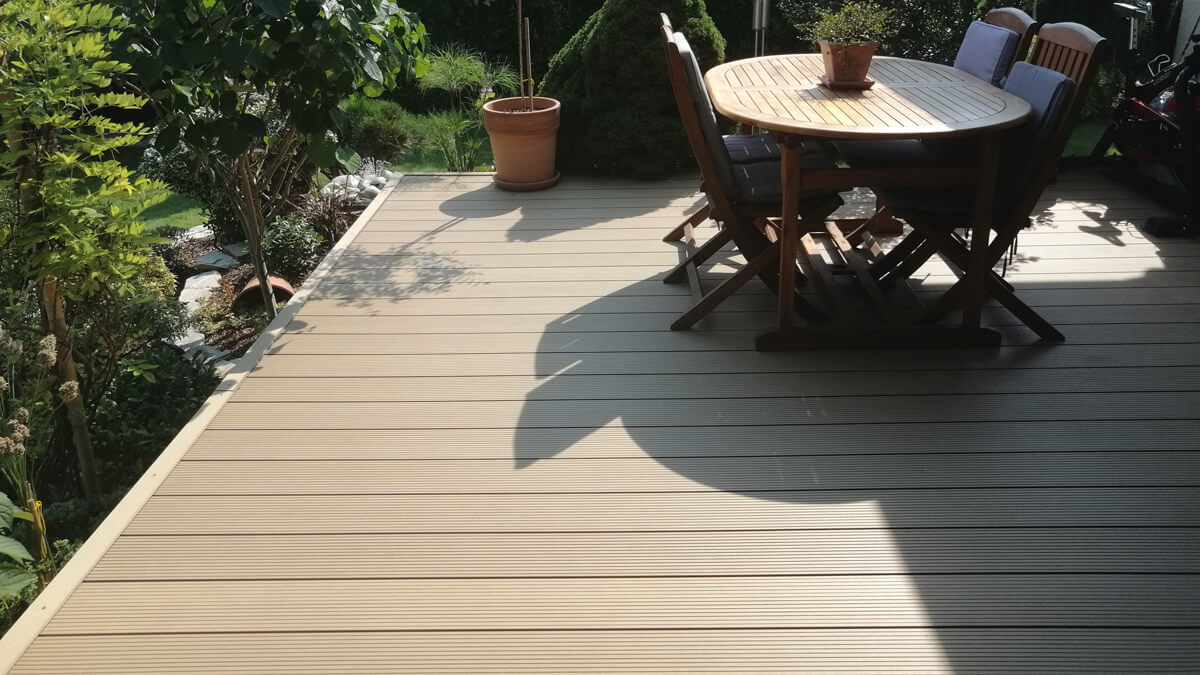 Terasa su laiptais, Standard Medaus Teak kompozitinė terasinė lenta