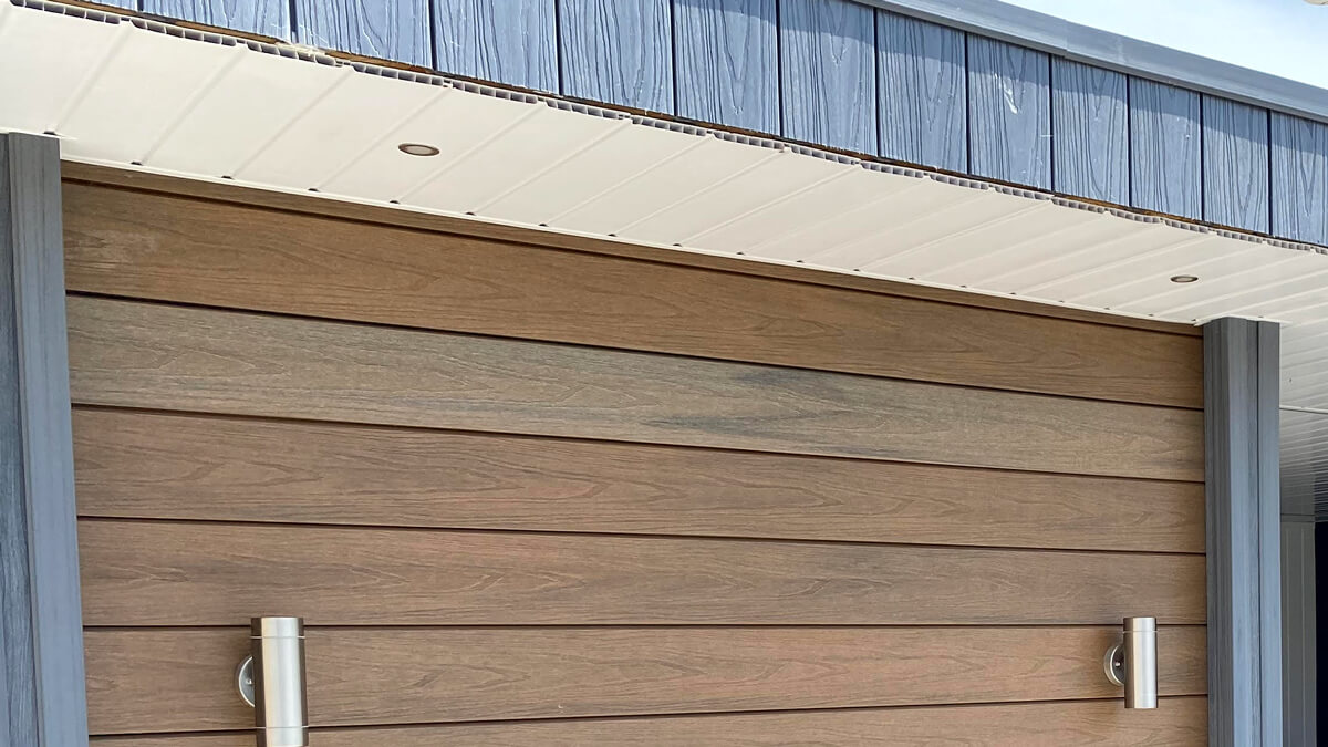 Pirties apdaila, Premium Teak kompozitinė fasado lenta