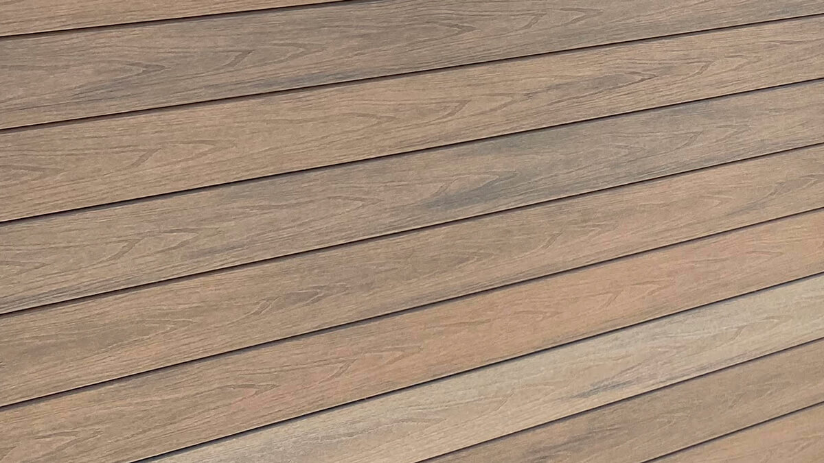 Pirties apdaila, Premium Teak kompozitinė fasado lenta