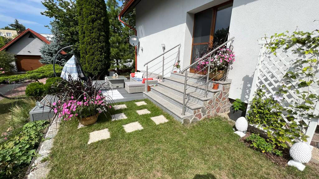Terasos įrengimas iš 3D Pilkas kompozitinės terasinės lentos