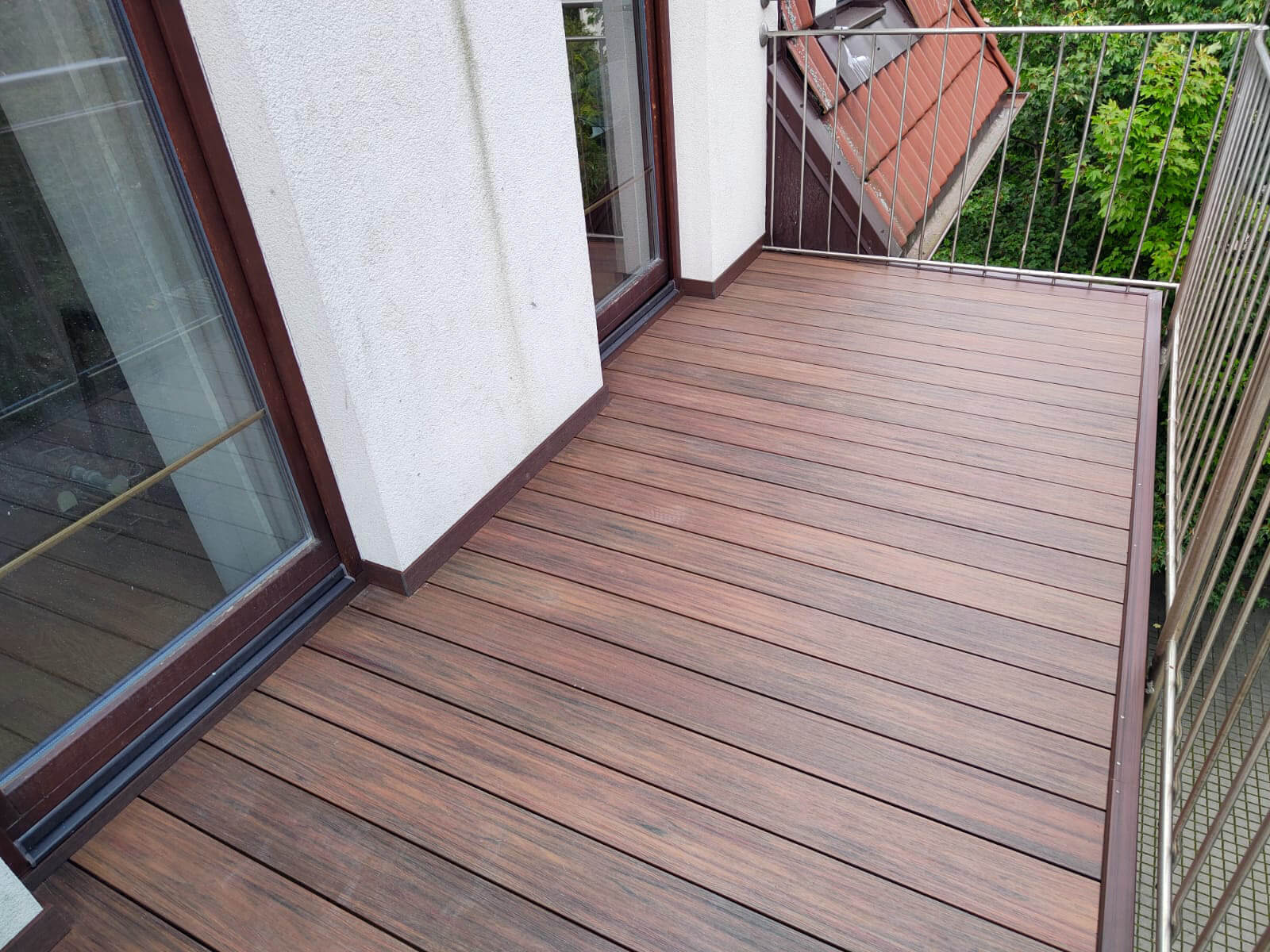 Balkonas iš Premium Redwood kompozitinių terasinių lentų