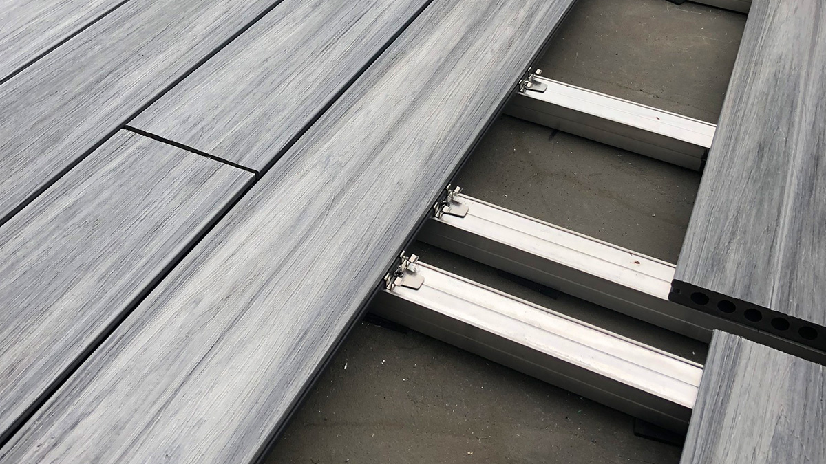 Premium Gray/Antracito kompozitinės terasinės lentos montavimas