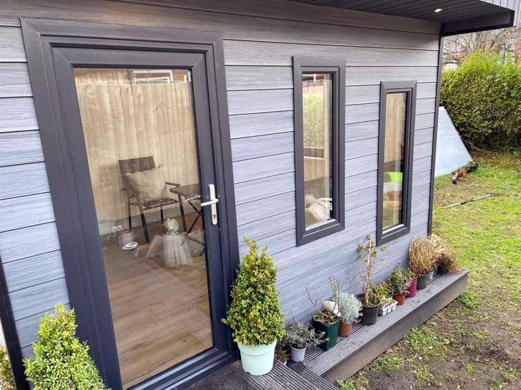 Sodo namelis – Premium Gray fasado lenta