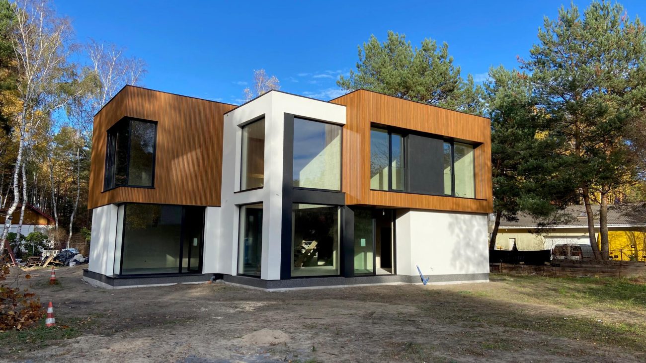 Lamelinis fasadas – 3D fasado lamelės Amber Premium