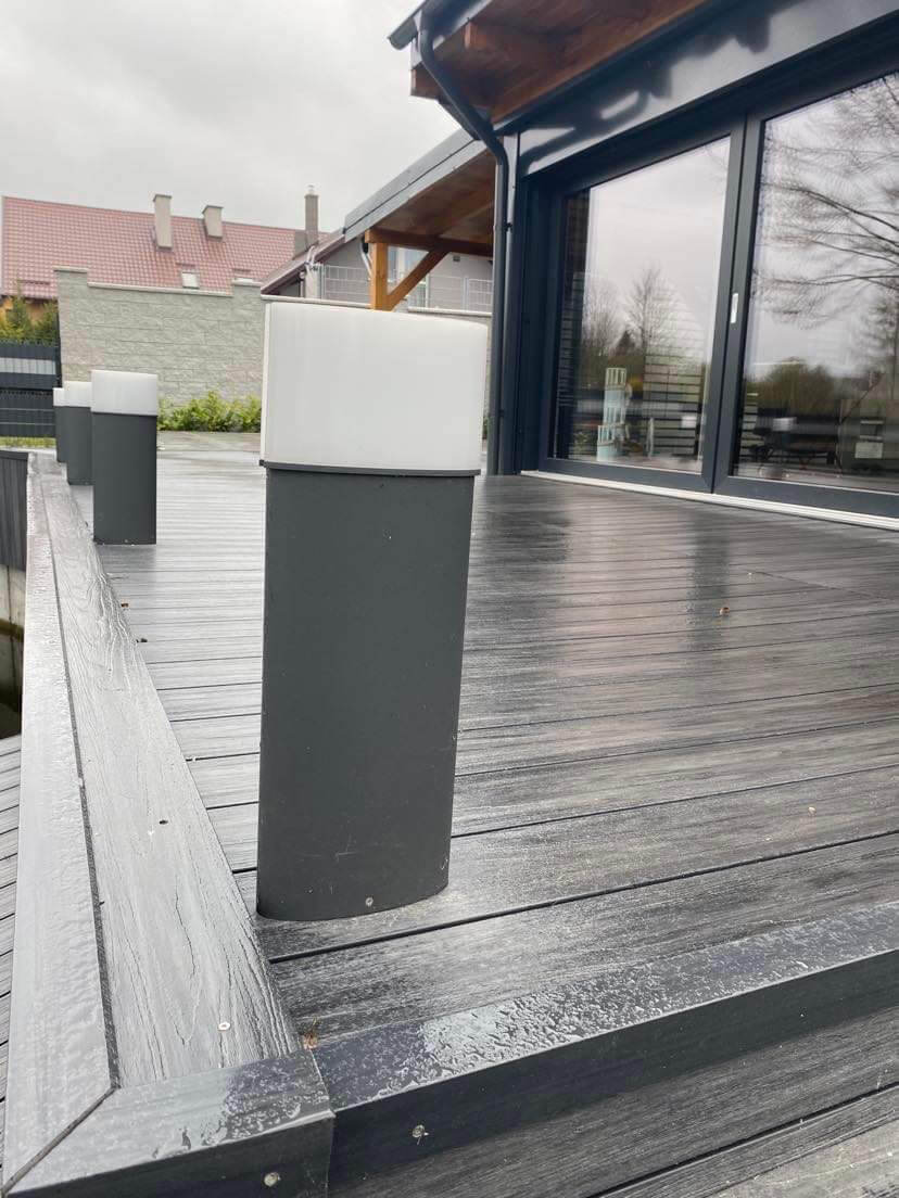 Terasa su laiptais – Premium Antracito kompozitinė terasinė lenta