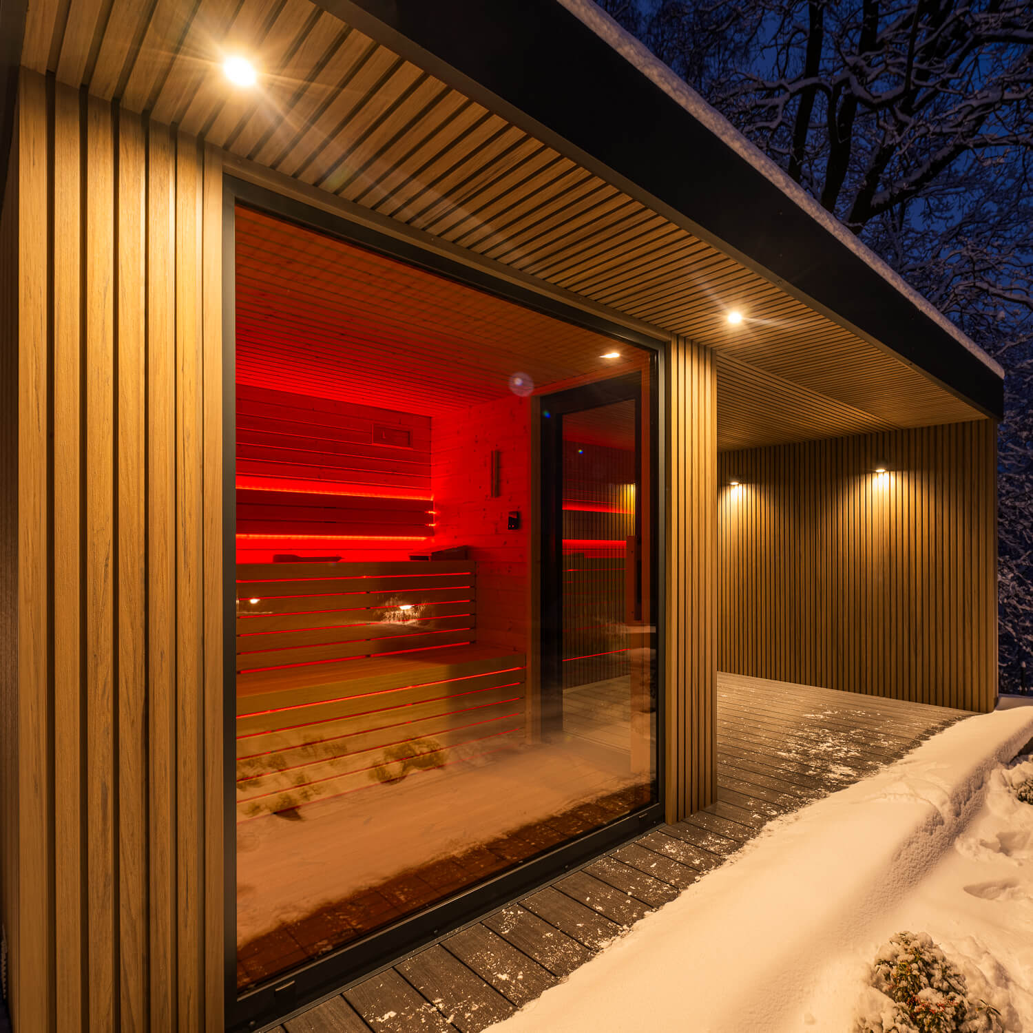 Prabangi lauko sauna – apdaila lamelėmis Premium Antikinis Ąžuolas