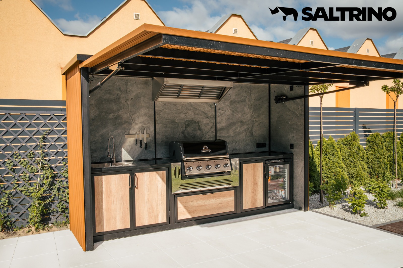 Moderni lauko virtuvė iš kompozitinių lamelių Premium Teak