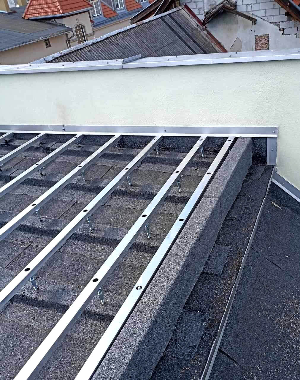 Stogo terasa iš Premium Gray kompozitinės terasinės lentos
