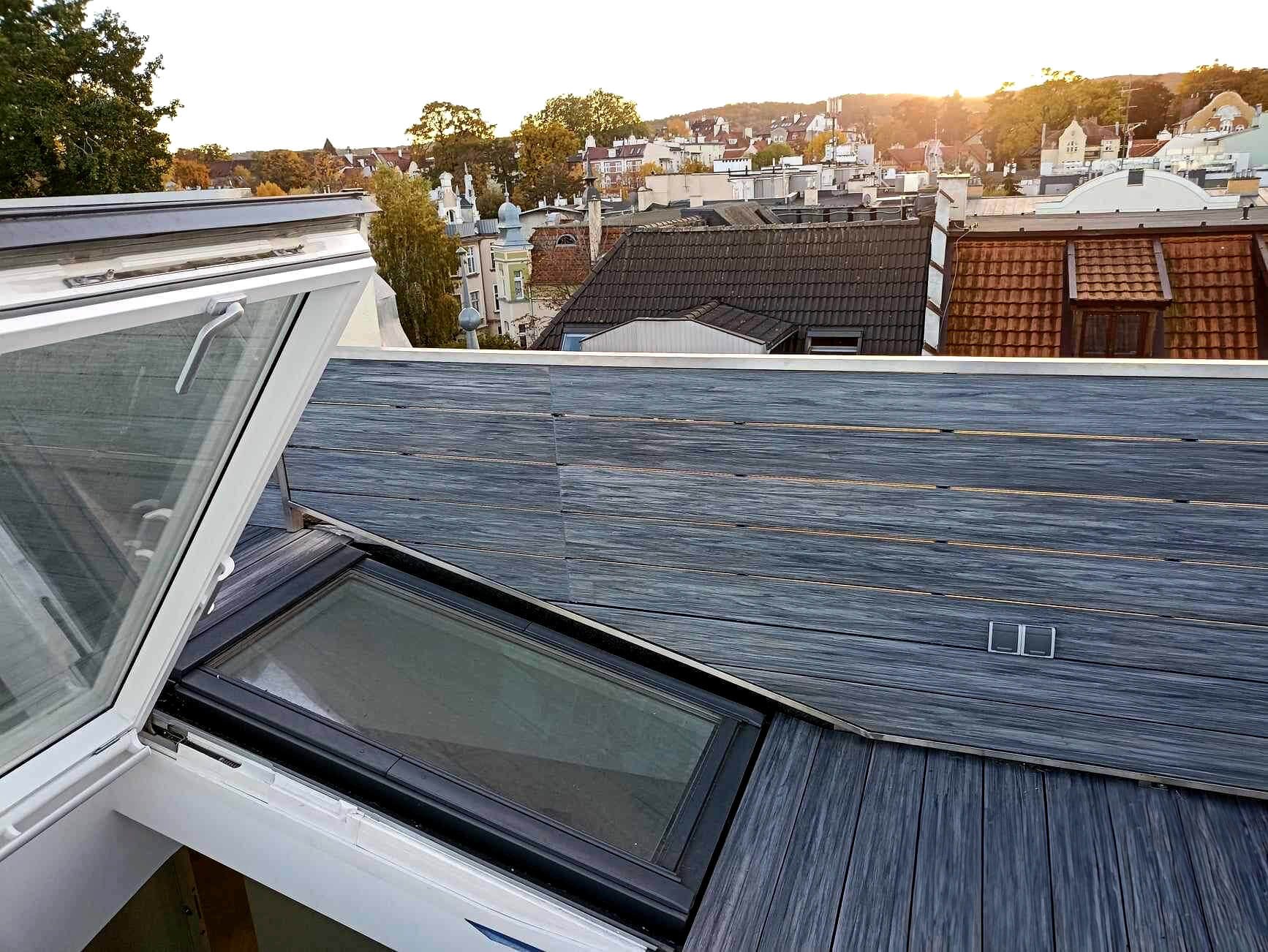 Stogo terasa iš Premium Gray kompozitinės terasinės lentos