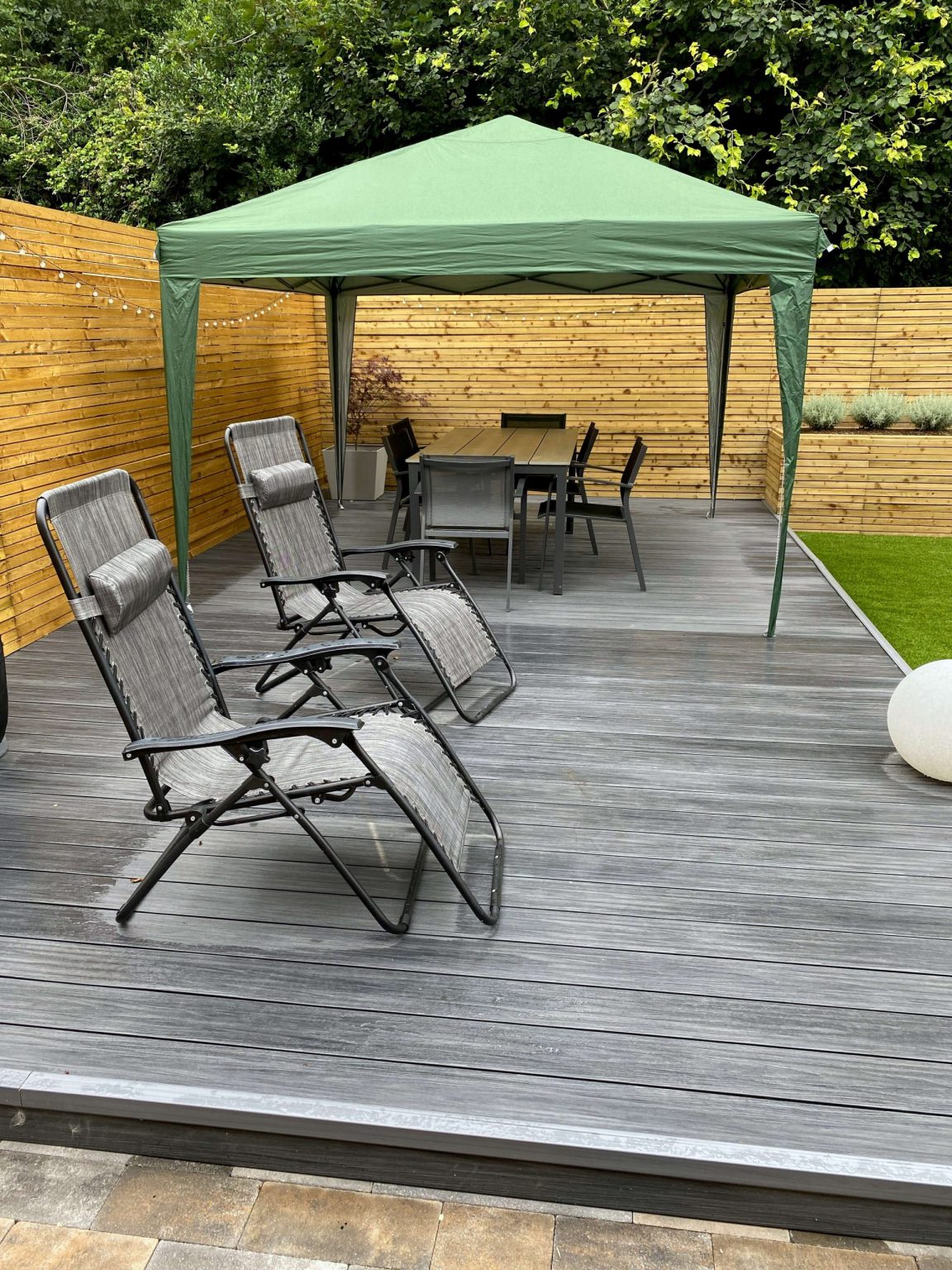 Kompozitinė terasa iš Premium Gray terasinės lentos