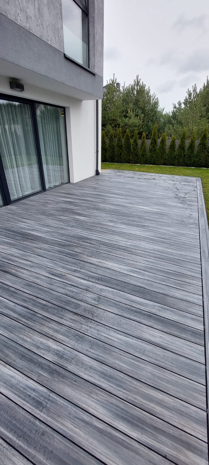Terasa iš Premium Gray kompozitinės lentos