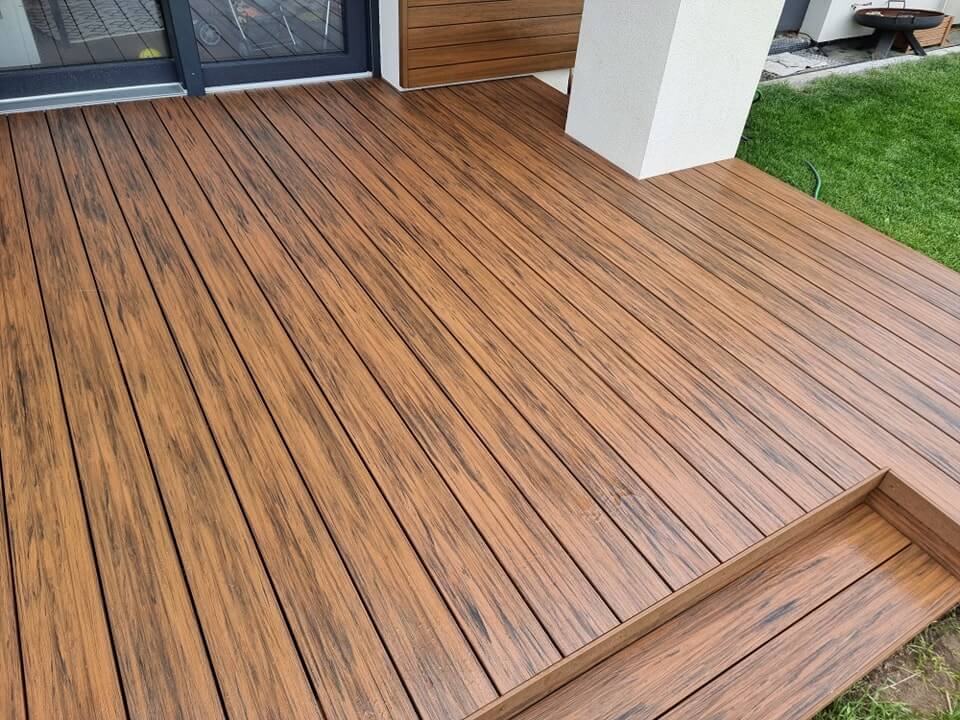 Terasa iš kompozitinės terasinės lentos Premium Teak