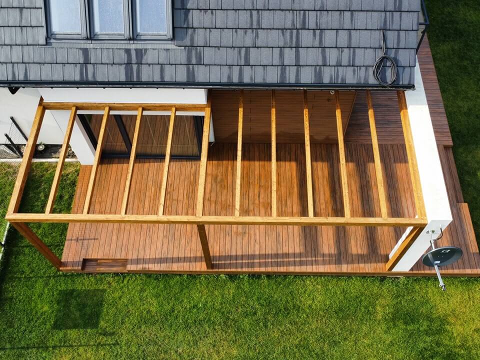 Terasa iš kompozitinės terasinės lentos Premium Teak